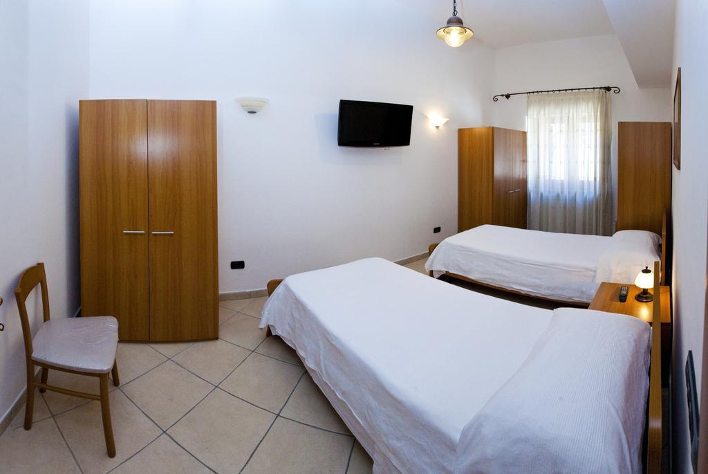 Olga'S Residence Relais Nerano Quarto foto