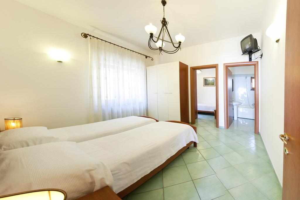 Olga'S Residence Relais Nerano Quarto foto